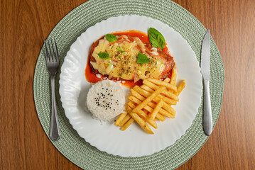 Parmegiana, Filet Parmegiana, with rice and chips
