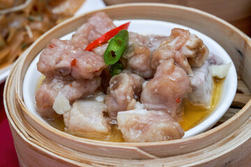 A Cantonese morning tea dim sum, Soy sauce steamed pork ribs