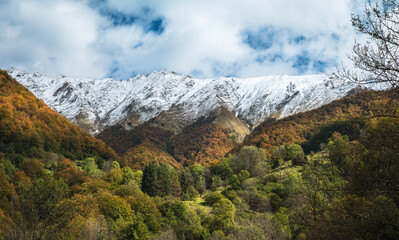 Fototapeta premium Ariege Pyrenees mountain landscape in autumn