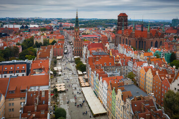 Obraz premium Aerial view of the old town in Gdansk with amazing architecture, Poland