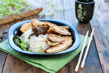 rice noodles with fried chicken fillet
