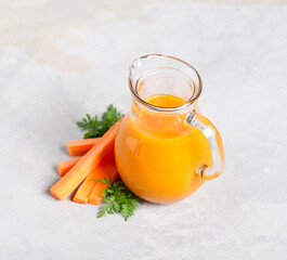 carrot juice in a glass