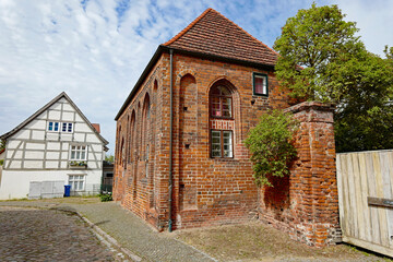 Havelberg in Sachsen-Anhalt Beguinenhaus von der Seite