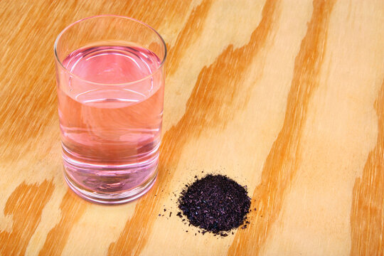 Potassium permanganate crystals