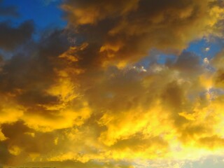 cielo de atardecer by Elias Salas