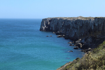 Fototapeta na wymiar cliffs of portugal at the coast