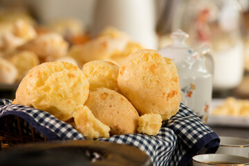 PAO DE QUEIJO NO CAFE DA MANHA