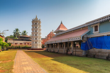 Indian Temple Shri Mahalsa in Ponda, GOA, India. The opulent Mahalsa temple is one of the most famous temples in Goa. - obrazy, fototapety, plakaty