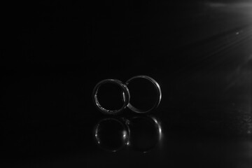 rings on black background