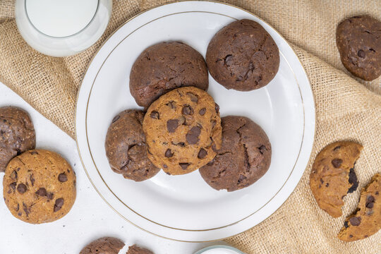 Chocochip 이미지 – 찾아보기 321 스톡 사진, 벡터 및 비디오 | Adobe Stock