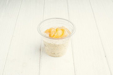 Simple organic food plates 