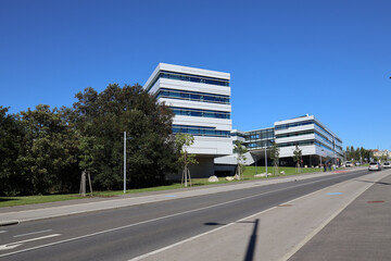 FH Campus Wien ist eine Fachhochschule, welche sich in der Favoritenstraße unweit des...