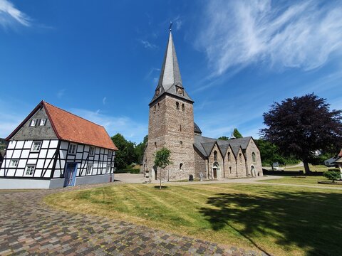 St.-Blasius-Pfarrkirche in Balve, Deutschland