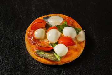 ミックスピザ　Italian delicious food mixture pizza