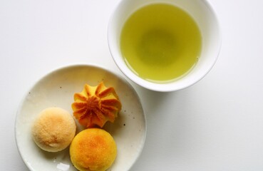 日本茶と和菓子　憩いの時