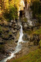 Obraz premium Kiental - Gamchibach - Waterfall