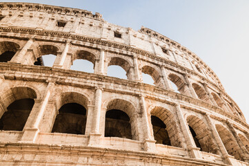 Obraz premium View of Colosseum in Rome background copy space.