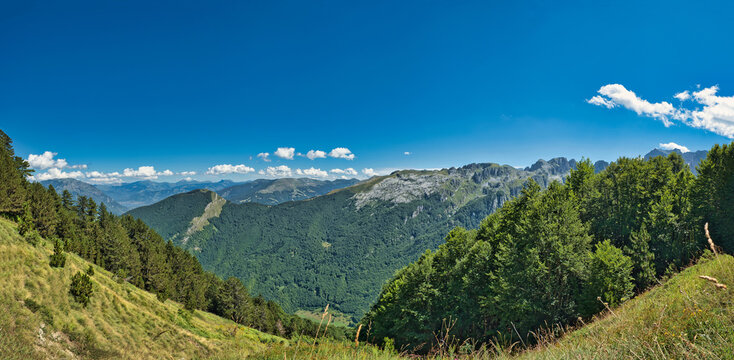 Panoramic view from the top of Karaula 