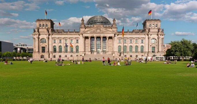 Hyper Lapse of Berlin Reichstag government building on a cloudy day with people moving