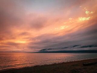 Obraz premium sunset over the sea