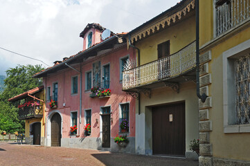 Fototapeta na wymiar Il Villaggio di Sordevolo, sul Cammino di Oropa - Biella