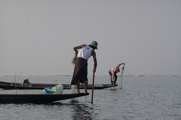 Naklejka premium Fisherman Inle Lake Myanmar