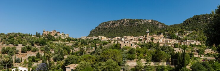 Fototapeta na wymiar Valldemossa, sierra de tramuntana, Mallorca, balearic islands, spain, europe