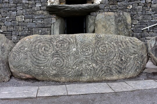 Exterior Rock Art Stones Newgrange Monument