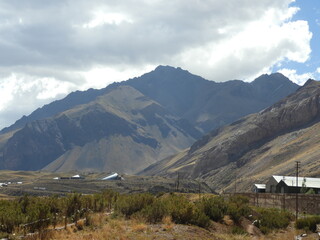 monta&ntilde;as de mendoza
