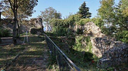 Fototapeta na wymiar Nusco - Ruderi del castello