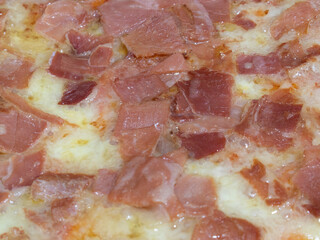 Ham and cheese pizza