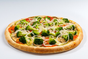 Vegetarian Pizza, with tomato sauce, broccoli, tomatoes, zucchini, eggplant and onion rings