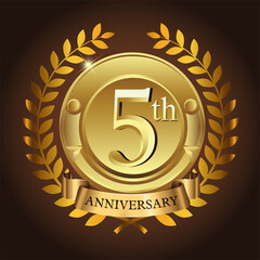 Naklejka premium 5th golden anniversary wreath ribbon logo