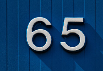 Hausnummer 65