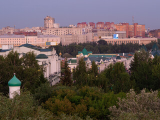 Fototapeta na wymiar Omsk Regional Museum of Fine Arts. M.A. Vrubel and the historical center of Omsk from above.