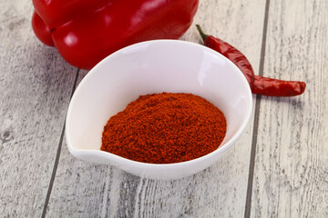 Paprika powder in the bowl