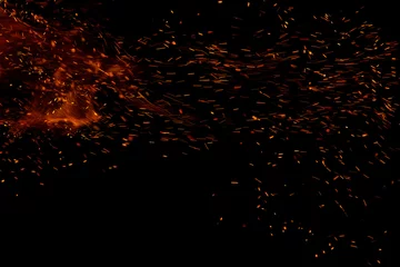 Fotobehang Vuur & Vlam vuurvlam met vonken op zwarte achtergrond  © studybos