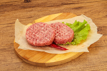 Raw beef cutlet for burger