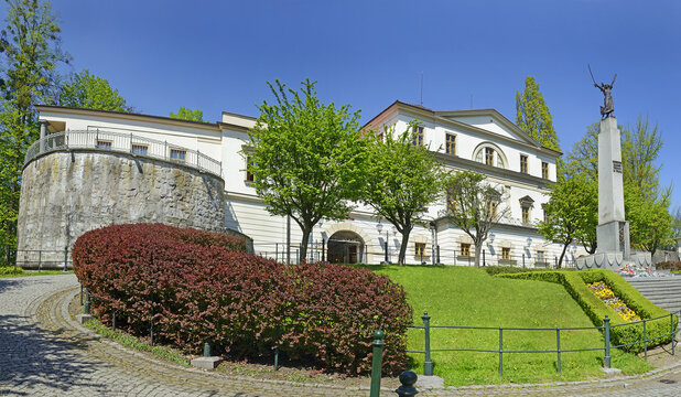 The Monument to Silesian Legionaries fallen for Poland and the Hunting Palace, former rezidence of Habsburgs, Cieszyn, Silesia, Poland