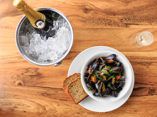 Isle of Mull Mussels and Champagne