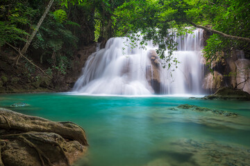 Fototapeta na wymiar Beauty in nature, Huay Mae Khamin waterfall in tropical forest of national park, Thailand