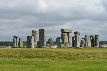Fototapeta na wymiar sunny view of stonehenge
