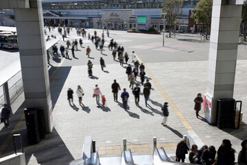 桜木町駅前