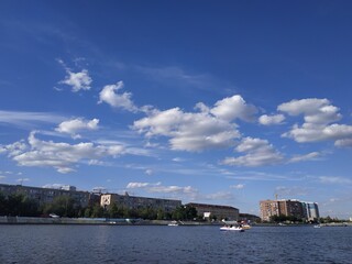 Fototapeta premium river and clouds