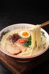 とんこつラーメン