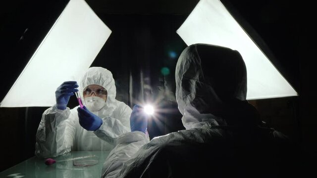 "Meth Lab" Bilder – Durchsuchen 466 Archivfotos, Vektorgrafiken und ...