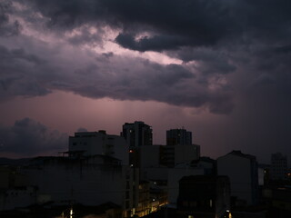 Obraz premium ATARDECER OSCURO