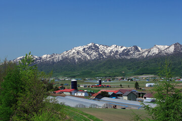 芦別岳と富良野盆地