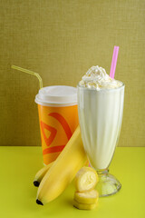 Banana milkshake