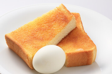 トーストと卵